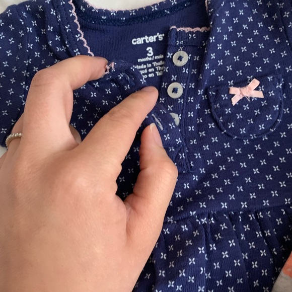 Vguc bundle of 3 onesie dresses. - Picture 2 of 4